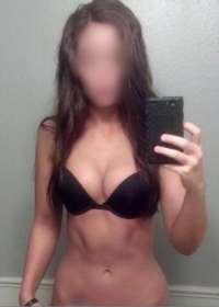 Benimle Rüyalarınızın Dünyasına Açılan Kapı: Latin Escort
