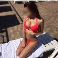 Ukraynalı Escort Dolunay: Farkıyla Ön Plan